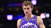 Lauri Markkanen Utah Jazzin paidassa.