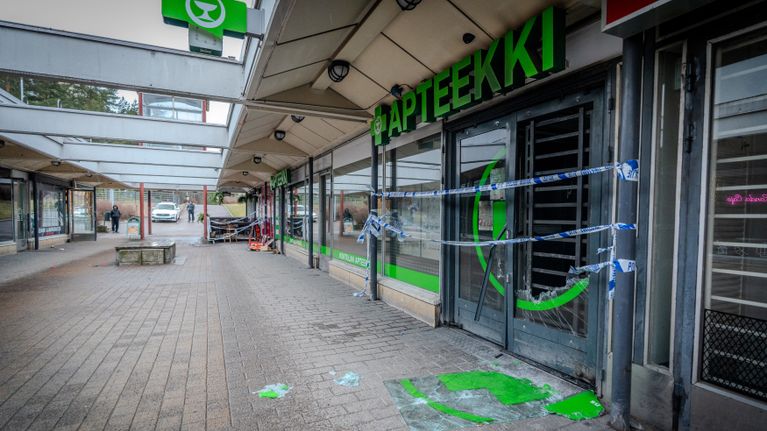 Tulipalo on tehnyt tuhoja Kontulassa.