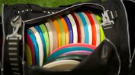 Frisbee kiekkoja kassissa