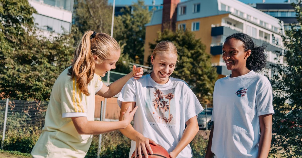 Yle järjestää sarjadraaman syventävän ohjaajakoulutuksen | Ylen ...