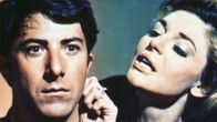 Dustin Hoffman ja Anne Bancroft elokuvassa Miehuuskoe