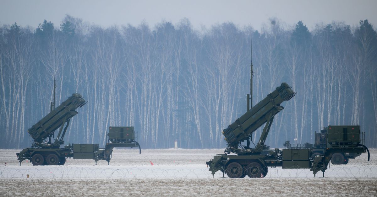 Puolan puolustusministeri: Ei merkkejä Patriot-järjestelmien toimitusviivästyksistä