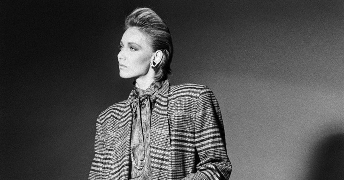 Kostym­designern: ”Kavajen gav kvinnor trovärdighet på 1980-talet ...