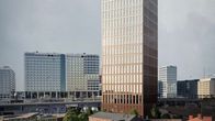 Helsingin kaupungin havainnekuvassa Pasilaan suunniteltu tornitalo. Taustalla Pasilan juna-asema.