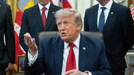 Yhdysvaltain presidentti Donald Trump puhui lehdistölle työhuoneessaan 13. heinäkuuta 2026.