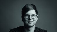 kirjailija Juhani Karila