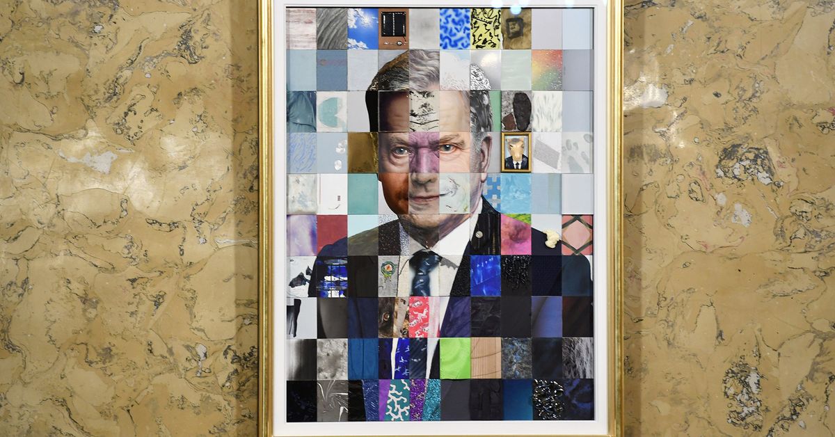 Finnish president's portrait unveiled — and it's pixelated | Yle