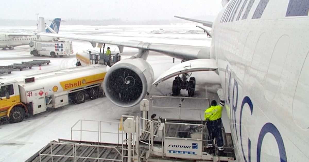 Fuel Price Rises Raise Air Travel Costs | Yle