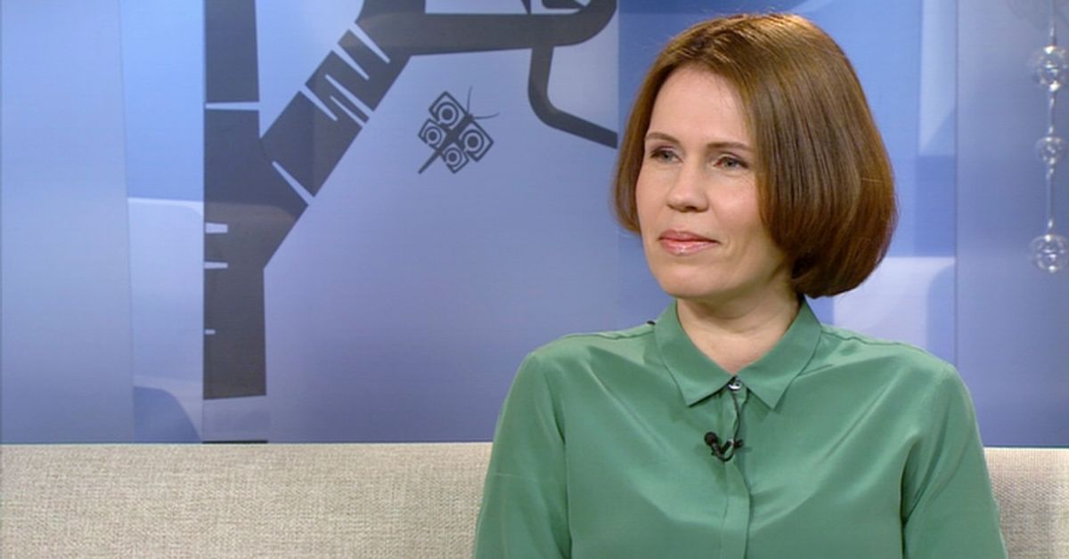 Aamun kirjassa Tiina Laitila Kälvemarkin Kadonnut ranta | Yle