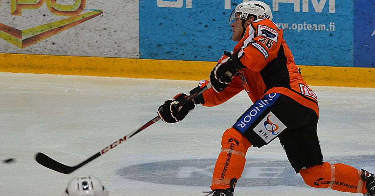 Tuominen Bluesiin, Rinkinen HPK:hon | Yle