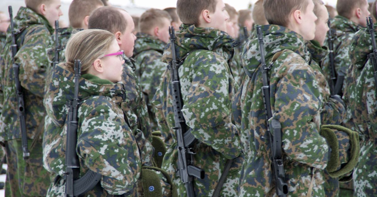 Monday's papers: Finns Party sacking, female soldier record, Nokia classic rebooted