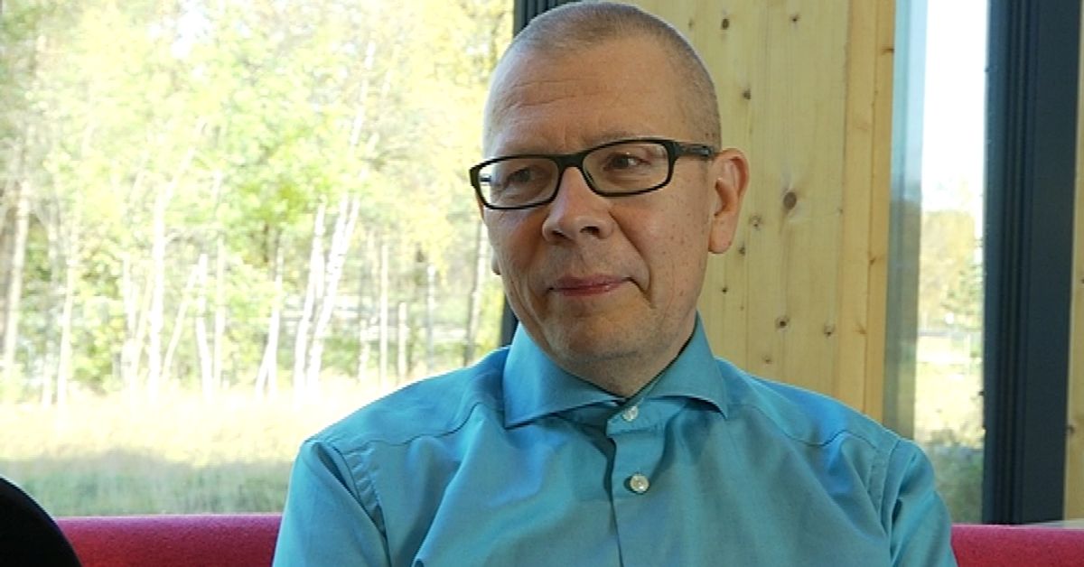 Lehtor Eino Koponen lij kuärǥast, što lij piâssâm mättʼted ...