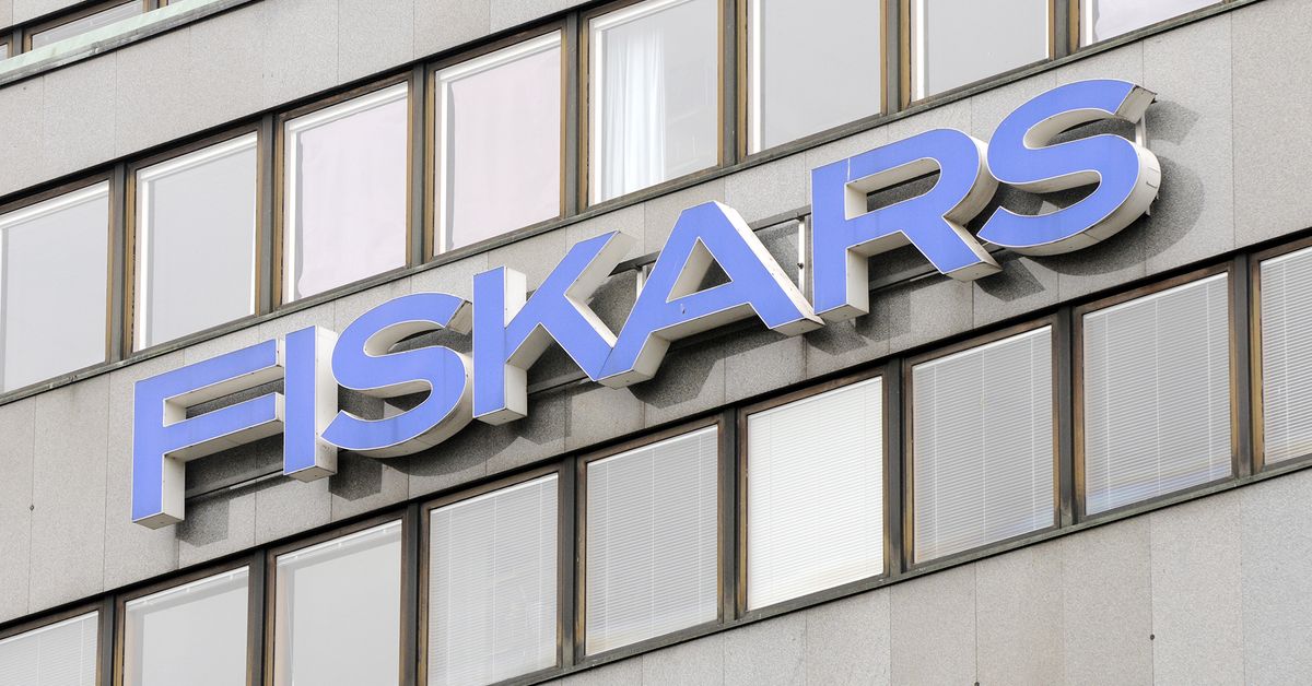 Fiskars aloittaa säästöohjelman, vähentää 130 työpaikkaa | Yle