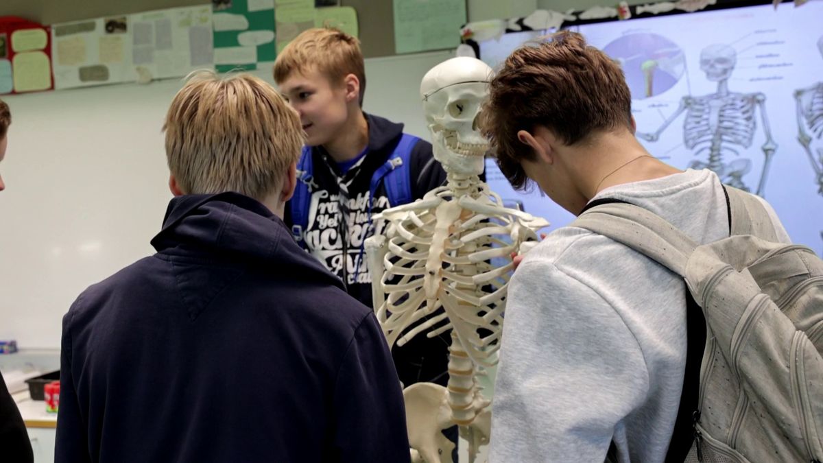 Yle Uutiset in plain Finnish helps you understand current topics