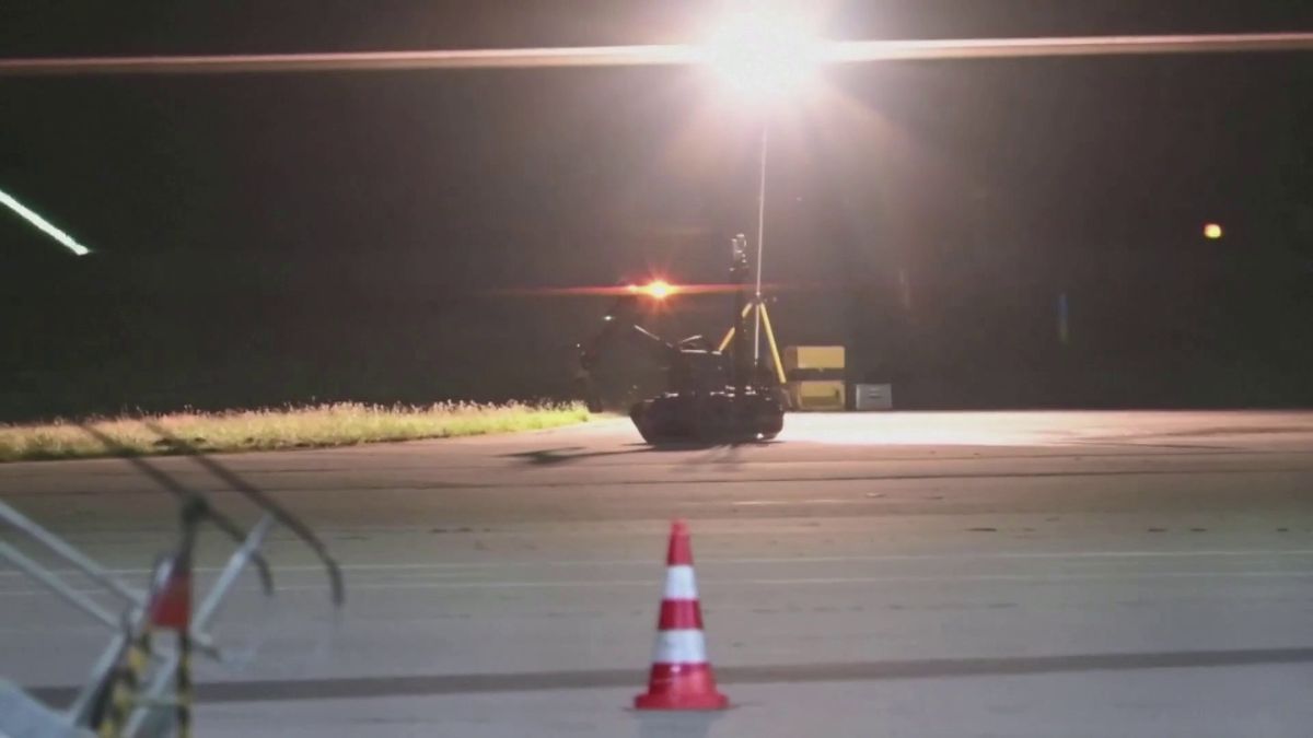 Explosion attempt at German airport linked to Finland