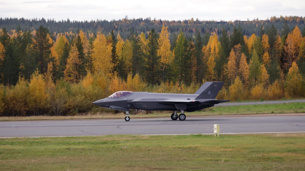 Finland receives its first F-35 fighter jets
