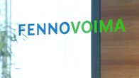 Fennovoiman logo ovessa.
