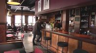 Hotelli-ravintola Wanha Jokela sisäpuolelta. 