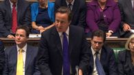 David Cameron puhuu yleisölle.