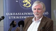 Ulkoministeri Erkki Tuomioja