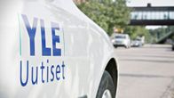Kuvassa YLE Uutiset -auto. 