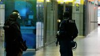 Poliisi tyhjensi Kampin kauppakeskuksessa sijaitsevan yökerhon ja eristi alueen.