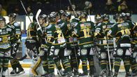 Ilves juhlii liigapaikkansa säilyttämistä voitettuaan Mikkelin Jukurit.