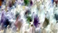Indonesian muslimit rukoilevat  Istiqlalin moskeijassa Ramadan-juhlan ensimmäisenä iltana 9. heinäkuuta.