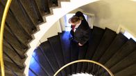 Perussuomalaisten James Hirvisaari poistui lakivaliokunnan kokouksesta eduskunnassa torstaina 3. lokakuuta.