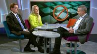 Informaatio- ja tietoteknologiaoikeuden professori Tomi Voutilainen (vas.) ja ohjelmistoyritys Leikin toimitusjohtaja Petrus Pennanen.