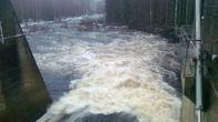 Hiiskosken pato Ala-Koitajoella. 