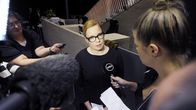 Kuntien eläkevakuutuksen Kevan hallituksen puheenjohtaja Laura Räty puhui median edustajille Helsingissä 22. marraskuuta 2013.