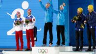 Iivo Niskanen ja Sami Jauhojärvi korkeimmalla korokkeella.