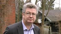 Turun yliopiston valtiosääntöoikeuden professori Veli-Pekka Viljanen.