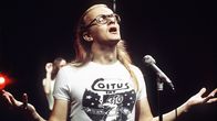 Juice Leskinen ja Coitus Int -yhtye TV2:n Iltatähti-ohjelmassa vuonna 1976.