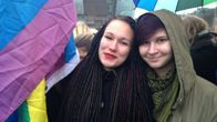 Kiia Koskinen ja Oona Vihavainen puhkesivat kyyneliin tuloksen selvittyä.