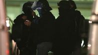 etsitään suuressa poliisioperaatiossa Pariisissa, Reimsissa 