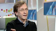 Kansainvälisen oikeuden professori Martti Koskenniemi Aamu-tv:ssä 16. tammikuuta 2015. 