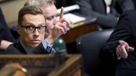 Alexander Stubb eduskunnan kyselytunnilla.
