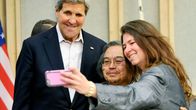 John Kerry, Michael Stickman ja tohtori Watson.