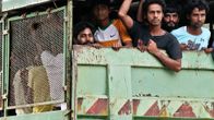 Myanmarin rohingya-heimon jäseniä ja bangladeshilaisia kuvattuna Langkawin saarella