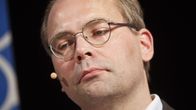 Puolustusministeri Jussi Niinistö (ps) "Mikä Suomea uhkaa? Kuinka me vastaamme siihen?" -keskustelussa SuomiAreena 2015 -tapahtumassa Porissa 17. heinäkuuta.