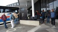 Turvapaikanhakijoita Tornion-Haaparannan matkakeskuksessa.