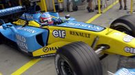 Fernando Alonso Renault'n F1-autossa.