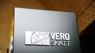Verotoimiston kyltti.