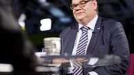 Ulkoministeri (ps) Timo Soini puhui Ylen Ykkösaamussa Helsingissä  10. lokakuuta 2015. 