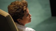 Sivuprofiilikuva Brasilian presidentti Dilma Rousseffista.