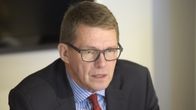 Keskustan eduskuntaryhmän puheenjohtaja Matti Vanhanen kertoi ryhmän kuulumisista keskustan politiikan aamukahveilla Helsingissä torstaina 5. marraskuuta 2015.