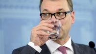 Pääministeri Juha Sipilä tiedotustilaisuudessaan Helsingissä torstaina.