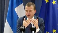 Sisäministeri Petteri Orpo (kok.) kommentoi EU:n asedirketiiviä Brysselissä 20. marraskuuta.